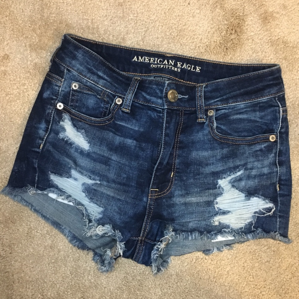 American Eagle Outfitters hi-rise Shortie shorts